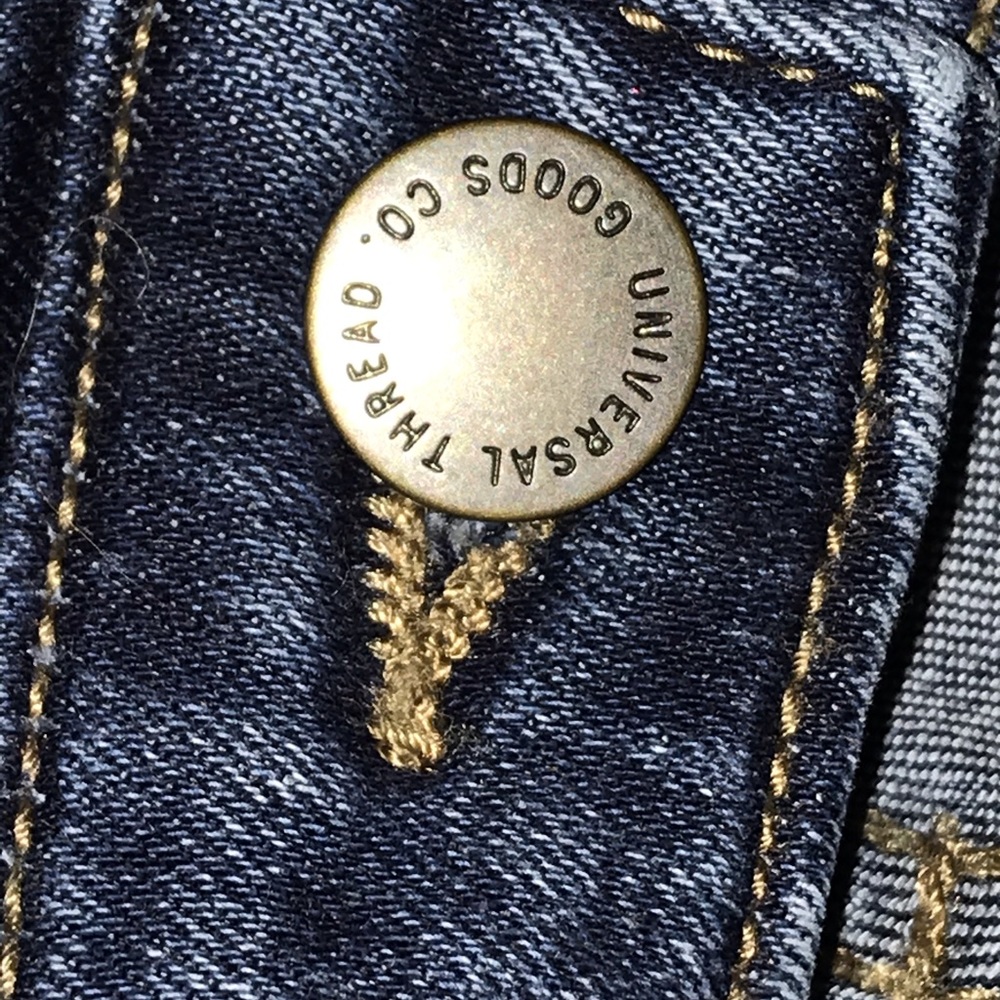 Universal Thread Jeans - Picture 3 of 5